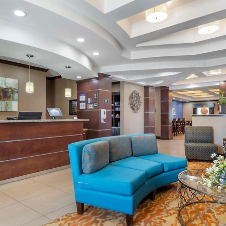 Best Western Plus Longhorn Inn & Suites Luling Exterior foto